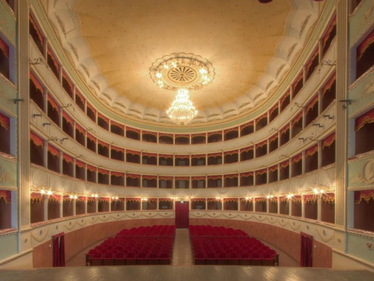 Teatro Petrarca