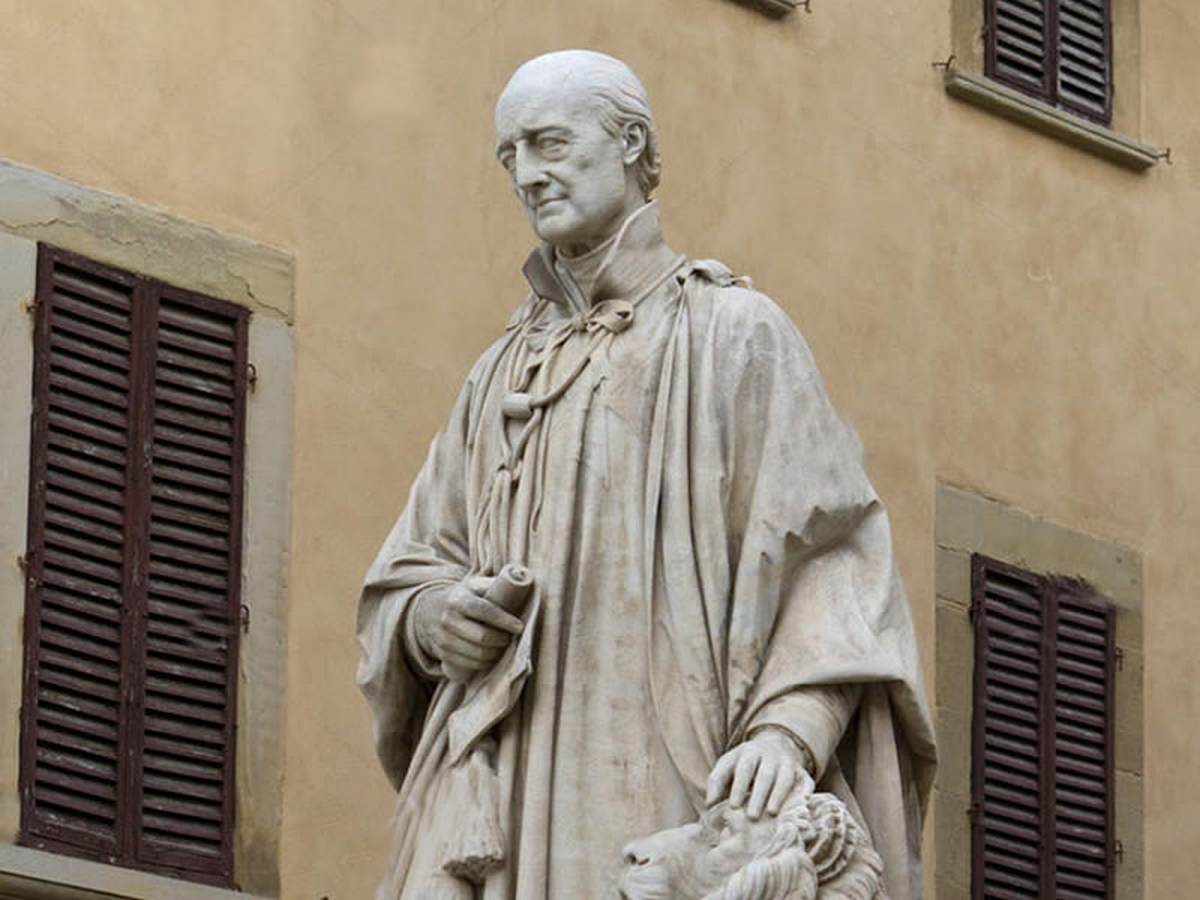 Statua di Vittorio Fossombroni