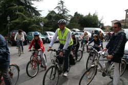 2011 05 01   pranzo ganaucchi pedalata   026