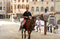 GIOSTRA giugno 2011