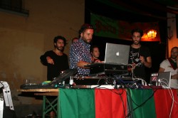 Venerdì 30 - Al Quartiere e Leccio Party