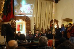 Presentazione numero unico by Giulia Salvati