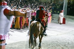 Giostra in Piazza Grande