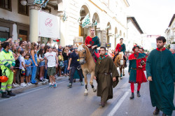 2022 09 04 sfilata sosta quartiere 143