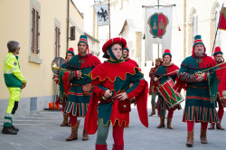 04 - Sfilata e sosta al Quartiere