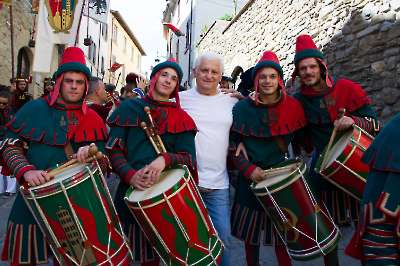 Attesa preparativi giostra settembre 2025   044
