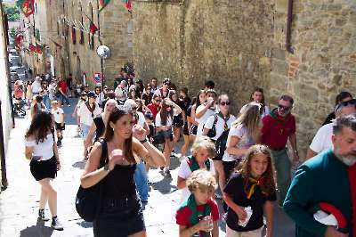 Attesa preparativi giostra settembre 2025   054