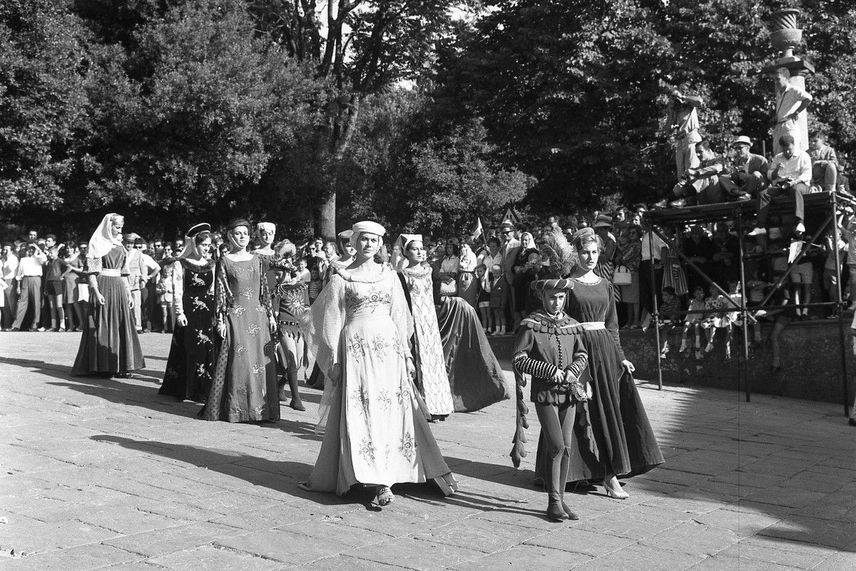 “DAME IN GIOSTRA” la mostra dedicata alla valorizzazione della figura femminile nella giostra